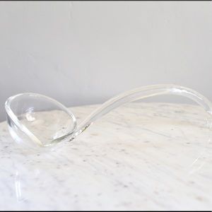 Glass ladle